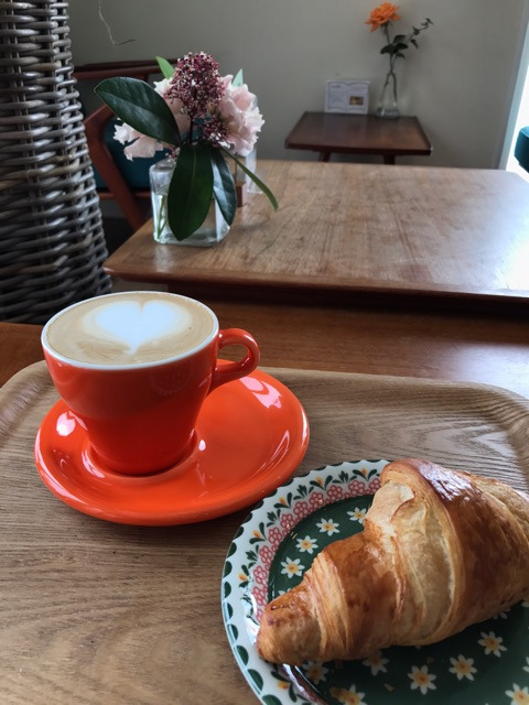 {6C81CB40-ACF1-4853-8FDF-B8BD6D3DDBF4}